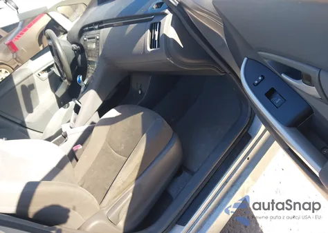 2011 Toyota Prius Two from USA, damaged, VIN JTDKN3DU1B5372607